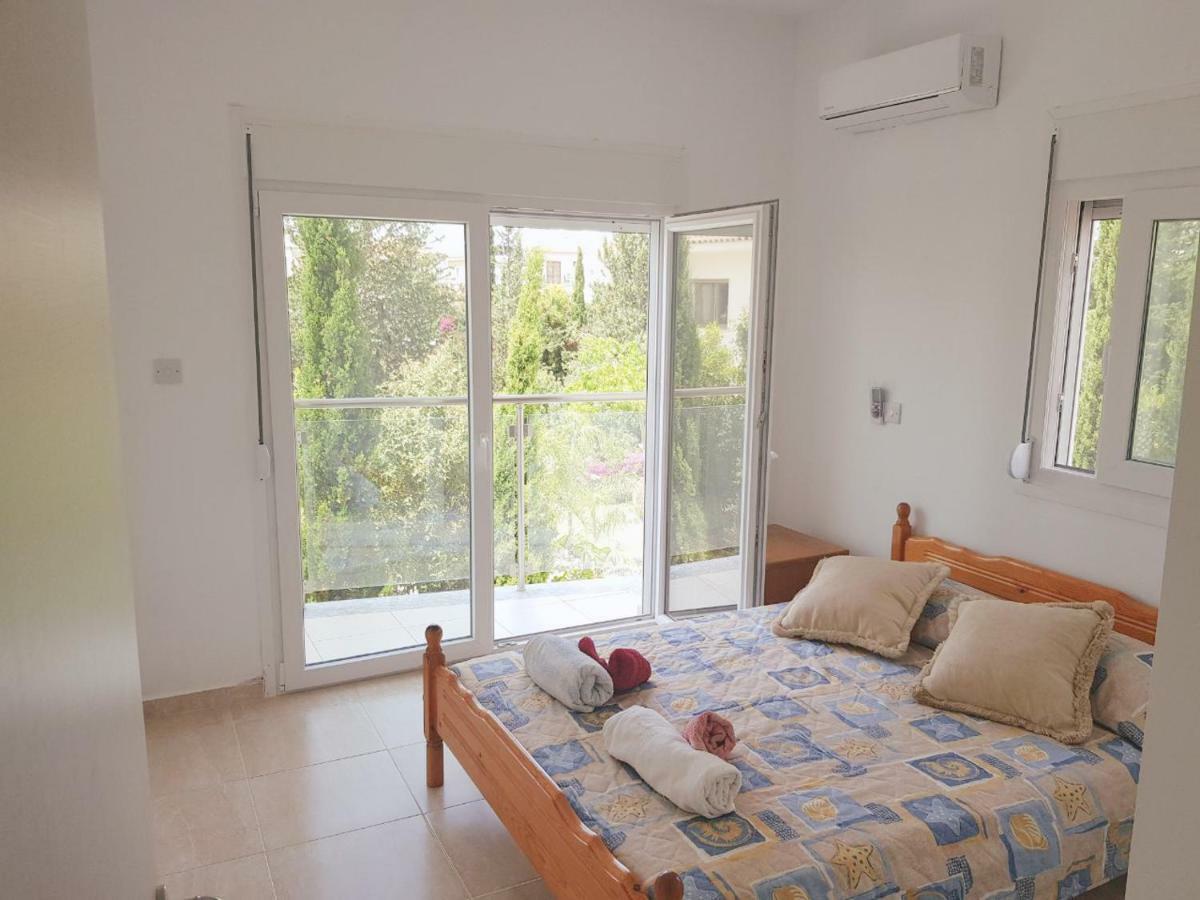 Paphos Apartments Exterior photo